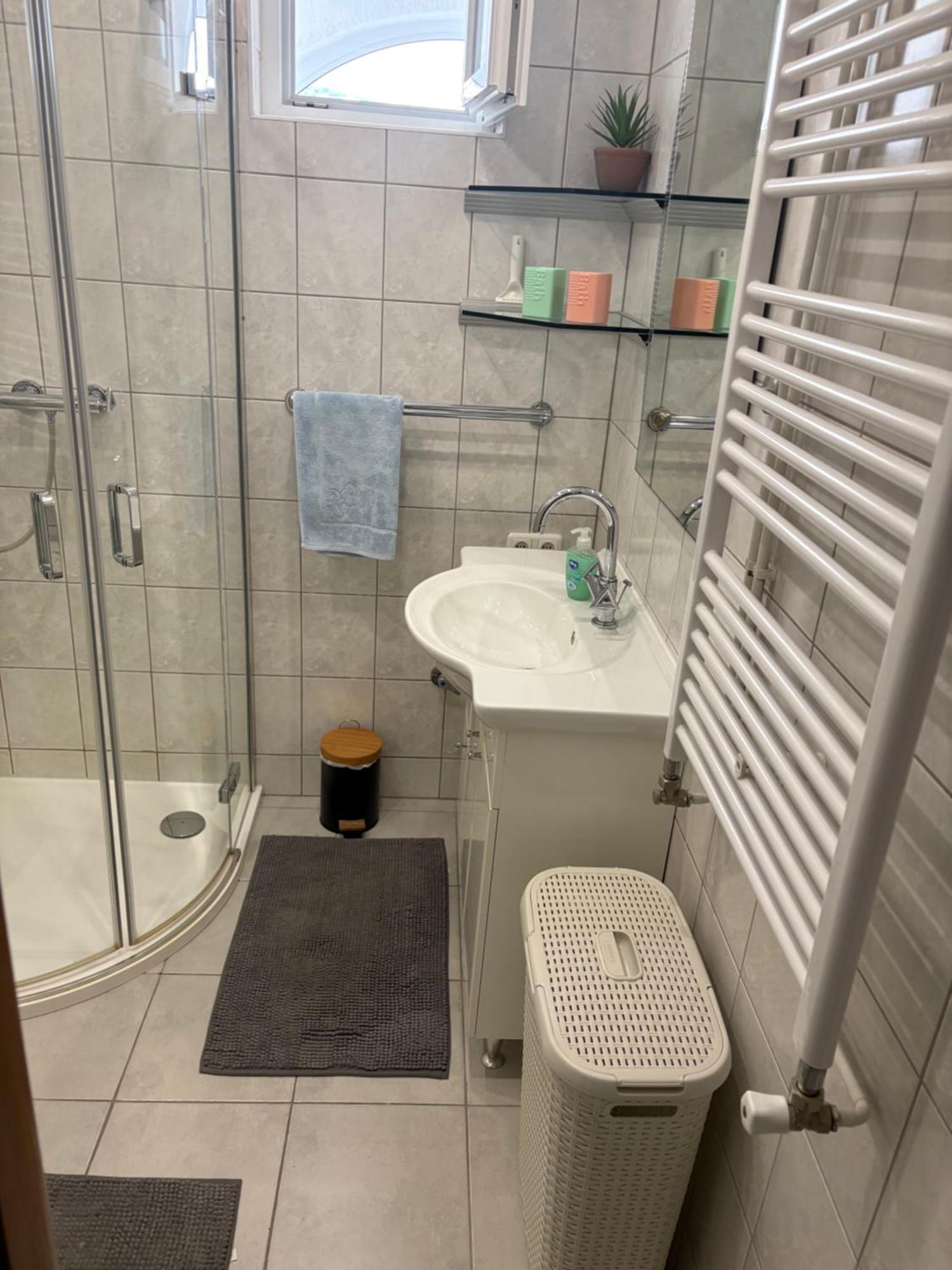 Apartments Lili セニ エクステリア 写真